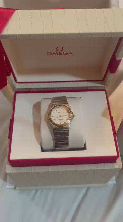 ساعة اوميغا شبه جديدة | OMEGA Watch Like new - size 25