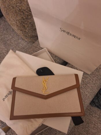 باوتش سانلوران Saint Laurent