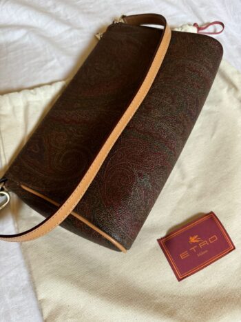 شنطة ايترو Etro