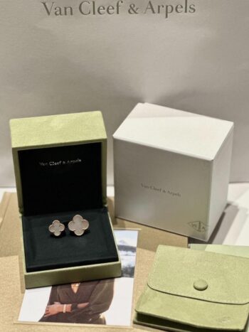 خاتم فان كليف Van cleef