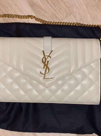 شنطة سانلوران Saint Laurent