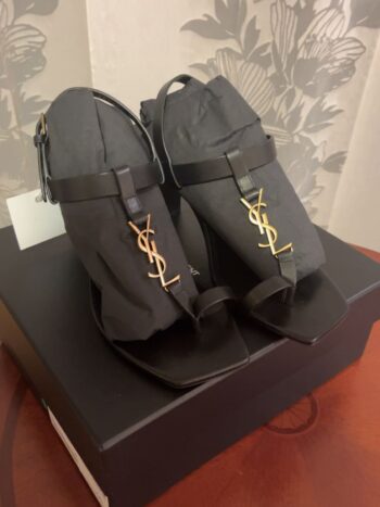 هيلز سانلوران Saint Laurent