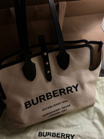 شنطة بيربيري BURBERRY
