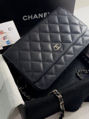 شنطة شانيل CHANEL واليت اون تشين