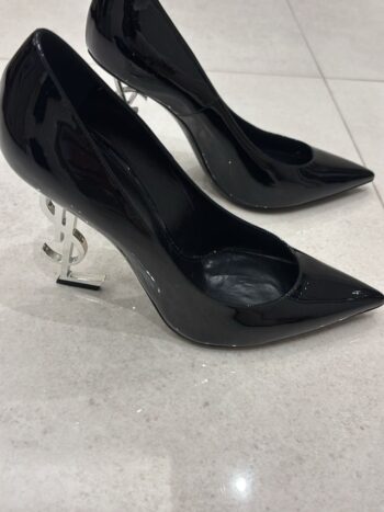 هيلز سان لوران Saint Laurent
