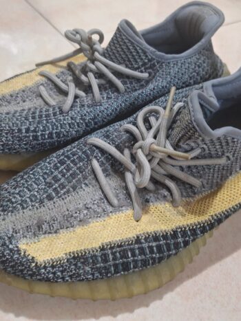 هيلز ييزي اديداس YEEZY
