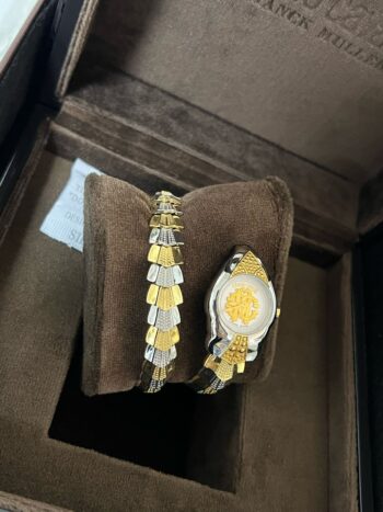 ساعة روبرتو كفالي Roberto Cavalli