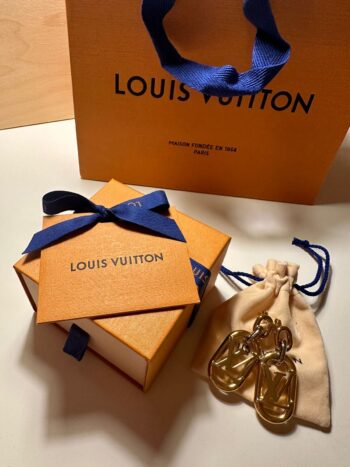 حلق لويس فيتون LV