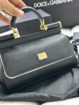 شنطة دولتشي اند قابانا D&G