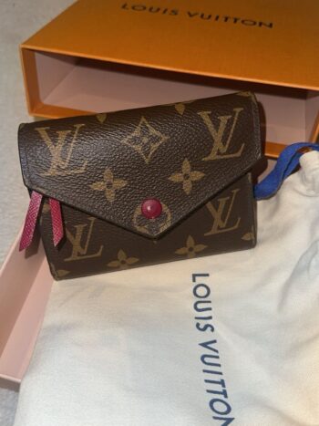 محفظة لويس فيتون LV