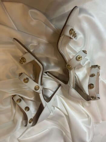 هيلز فرزاتشي VERSACE