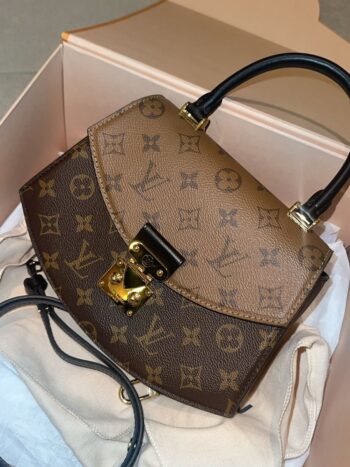 شنطة لويس فيتون LV
