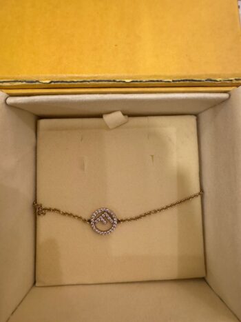 اسوارة فندي FENDI