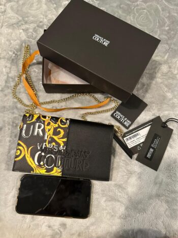 شنطة فرزاتشي جينز Versace