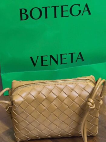 شنطة بوتيقا فينيتا BOTTEGA VENETA