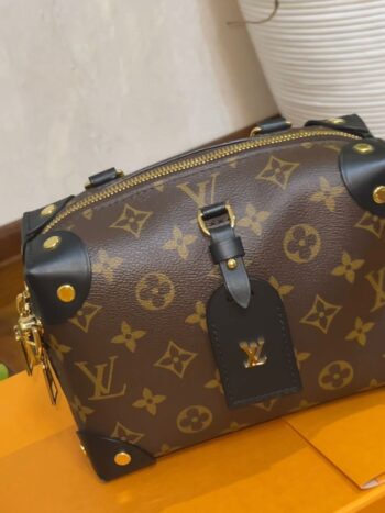 شنطة لويس فيتون LV