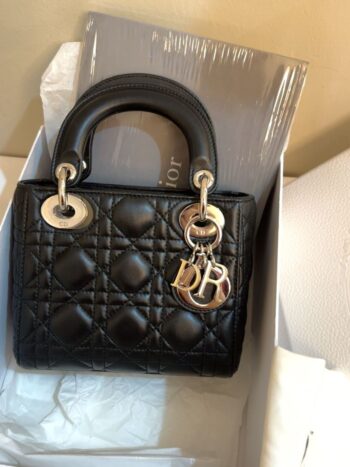 شنطة ليدي ديور Dior