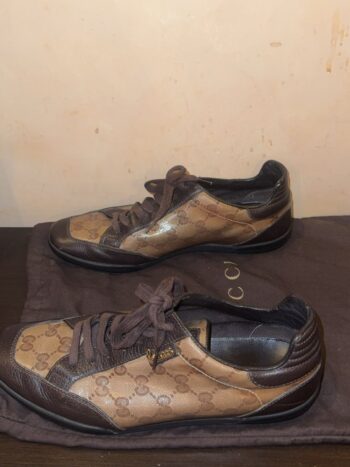 شوز قوتشي Gucci مقاس 38.5