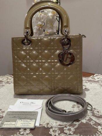 شنطة ديور Dior