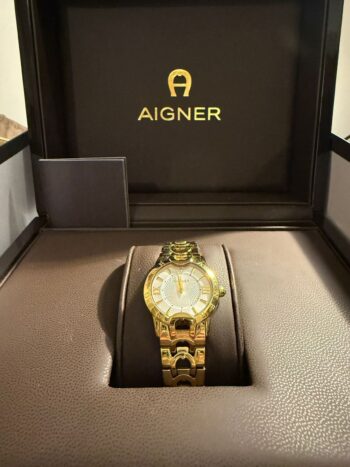 ساعة اقنر AIGNER