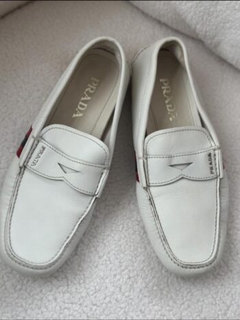 شوز برادا مقاس 40 PRADA
