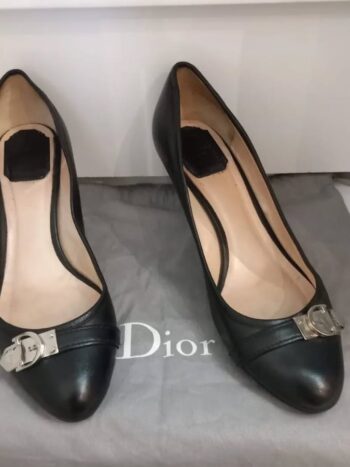 هيلز ديور مقاس 38 Dior