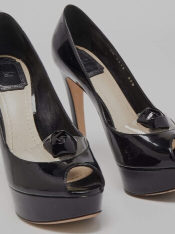 هليز ديور مقاس 36 Dior
