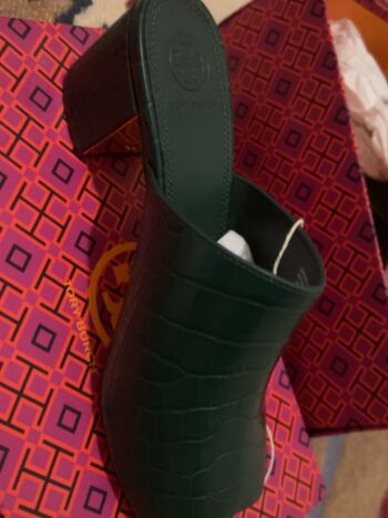 هيلز توري بورش مقاس 38 Tory Burch