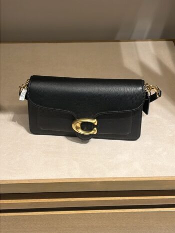 شنطة كوتش COACH