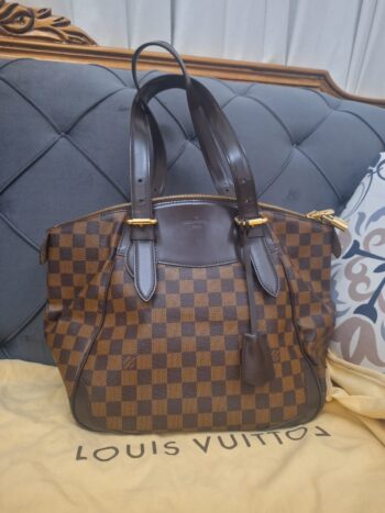 شنطة لويس فيتون LV