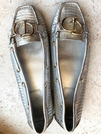 شوز ديور مقاس 37 Dior