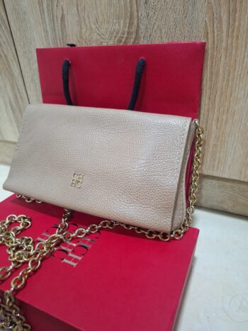 شنطة كارولينا هريرا CH