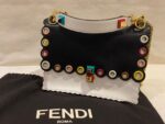 شنطة فندي FENDI لمتيد اديشن