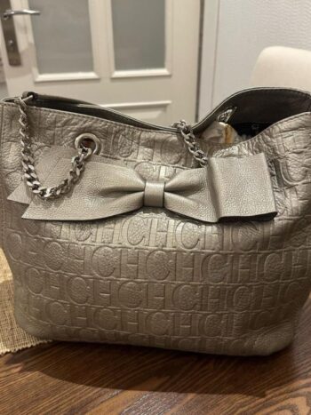 شنطة كارولينا هريرا CH