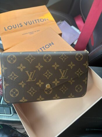 شنطة لويس فيتون LV