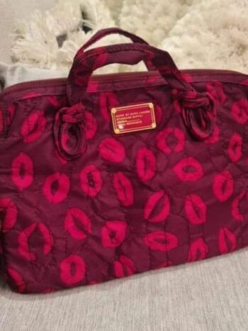 شنطة لابتوب مارك جاكوبس Marc jacobs
