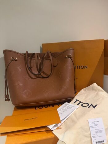 شنطة لويس فيتون LV