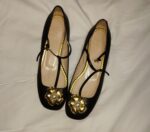 قوتشي مقاس 39 Gucci