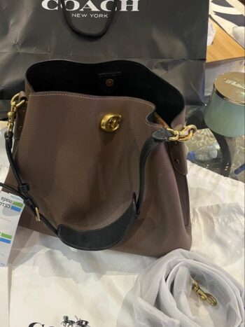 شنطة كوتش COACH