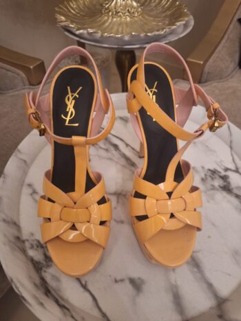 سان لوران مقاس 38 Saint Laurent