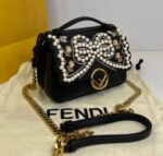 شنطة فندي FENDI