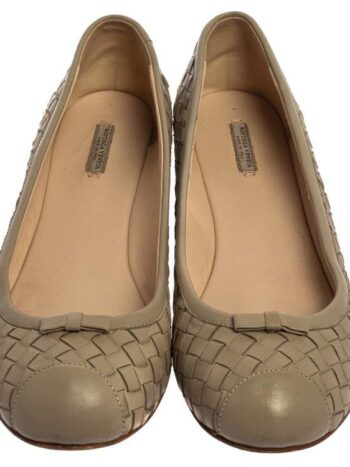 بوتيقا مقاس 38/39 BOTTEGA VENETA