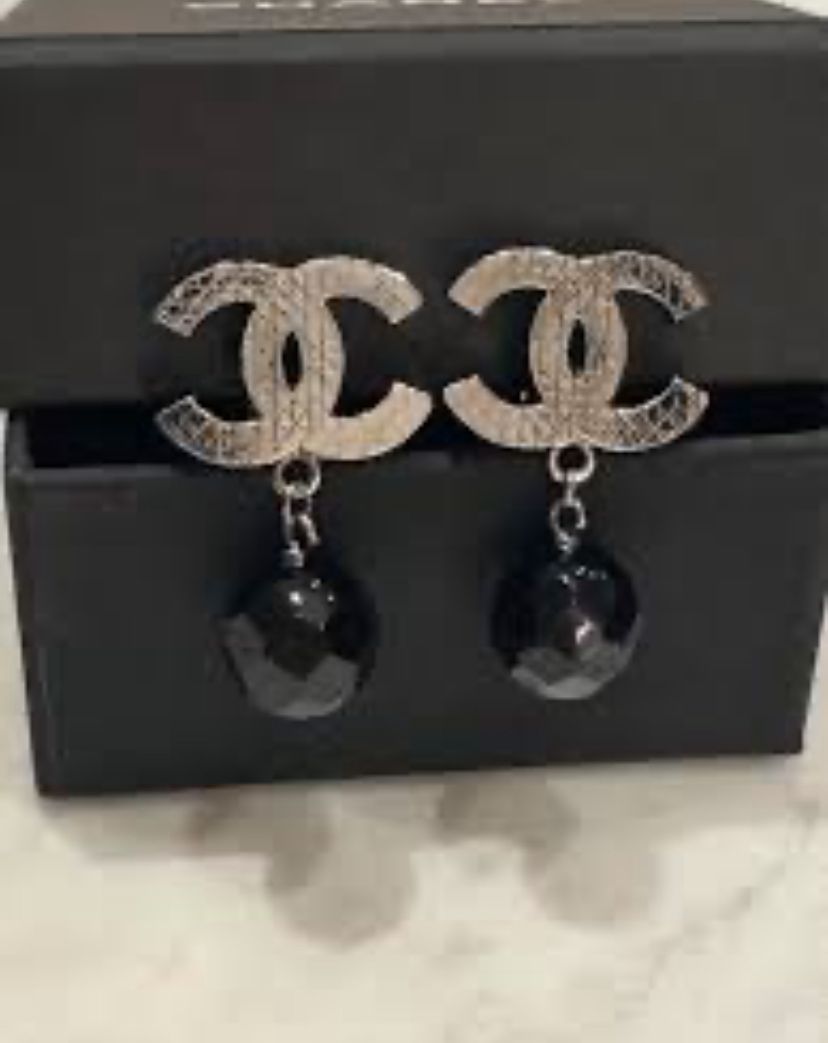 WhatsApp Image 2025-11-11 at 10.50.37 PM-2